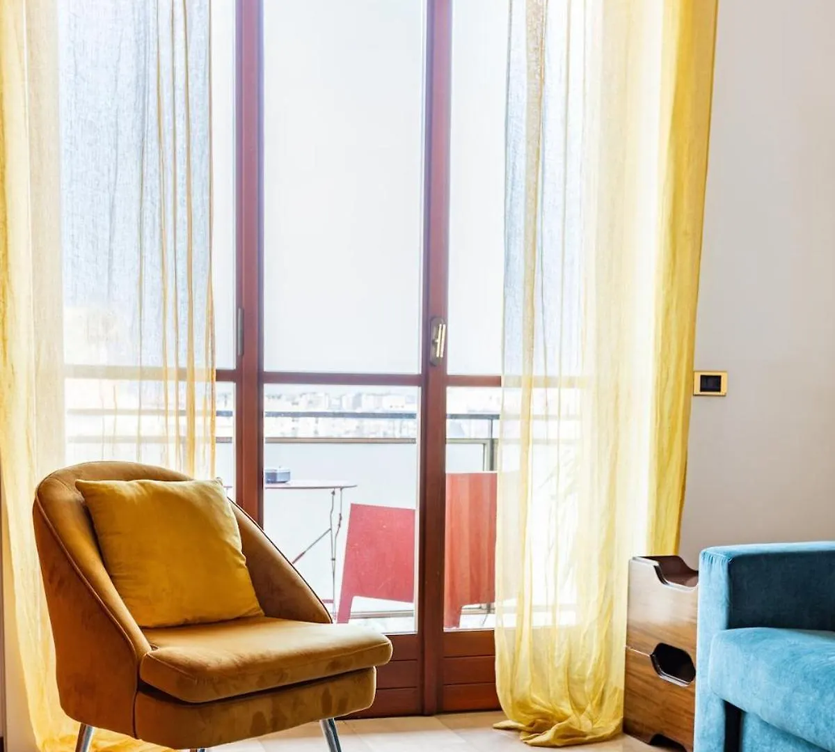 Appartement Elegante Alloggio In Centrale Fino A 6 Persone Milan