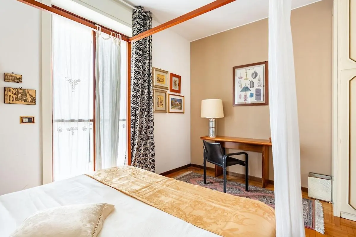Appartement Elegante Alloggio In Centrale Fino A 6 Persone Milaan